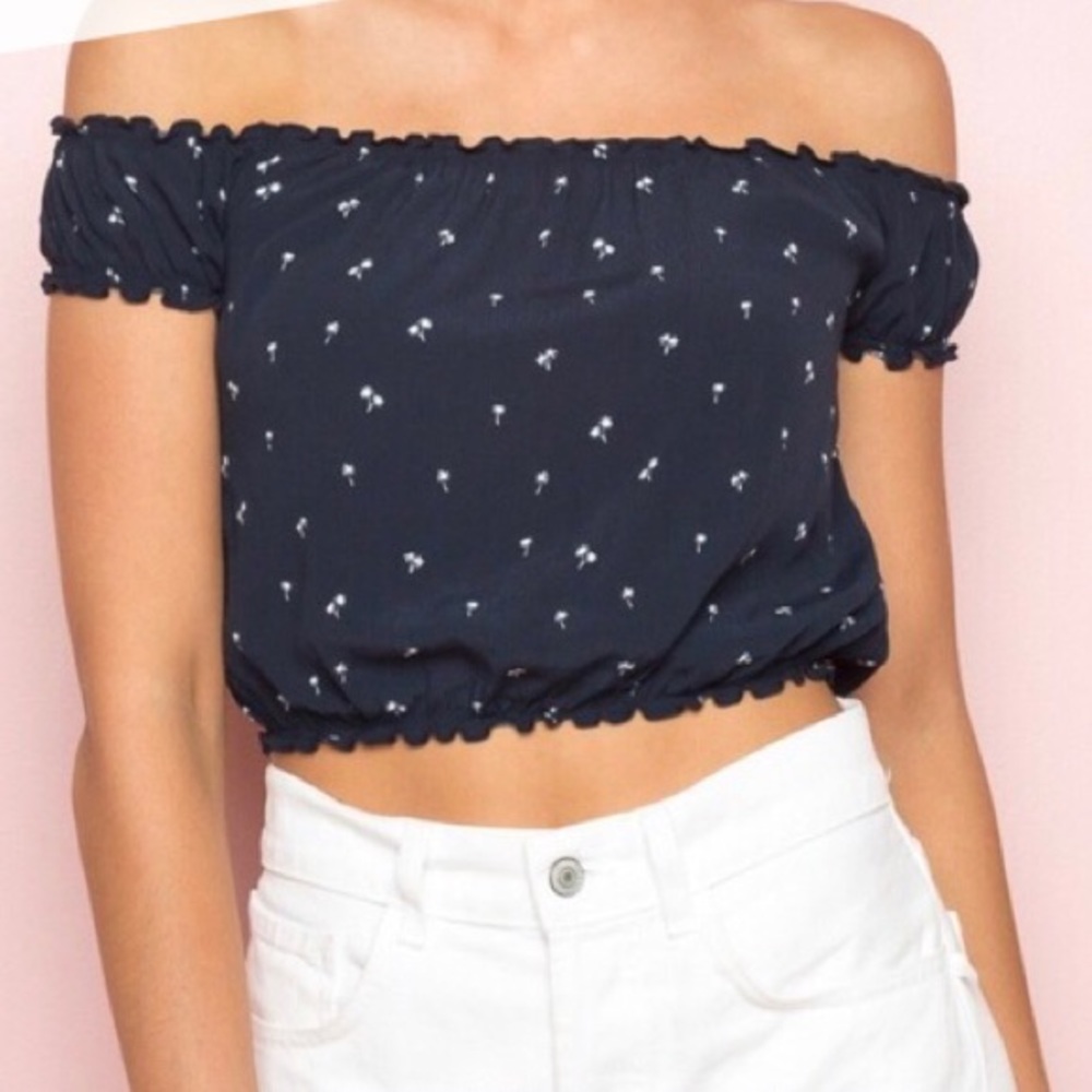 Brandy Melville Blouse